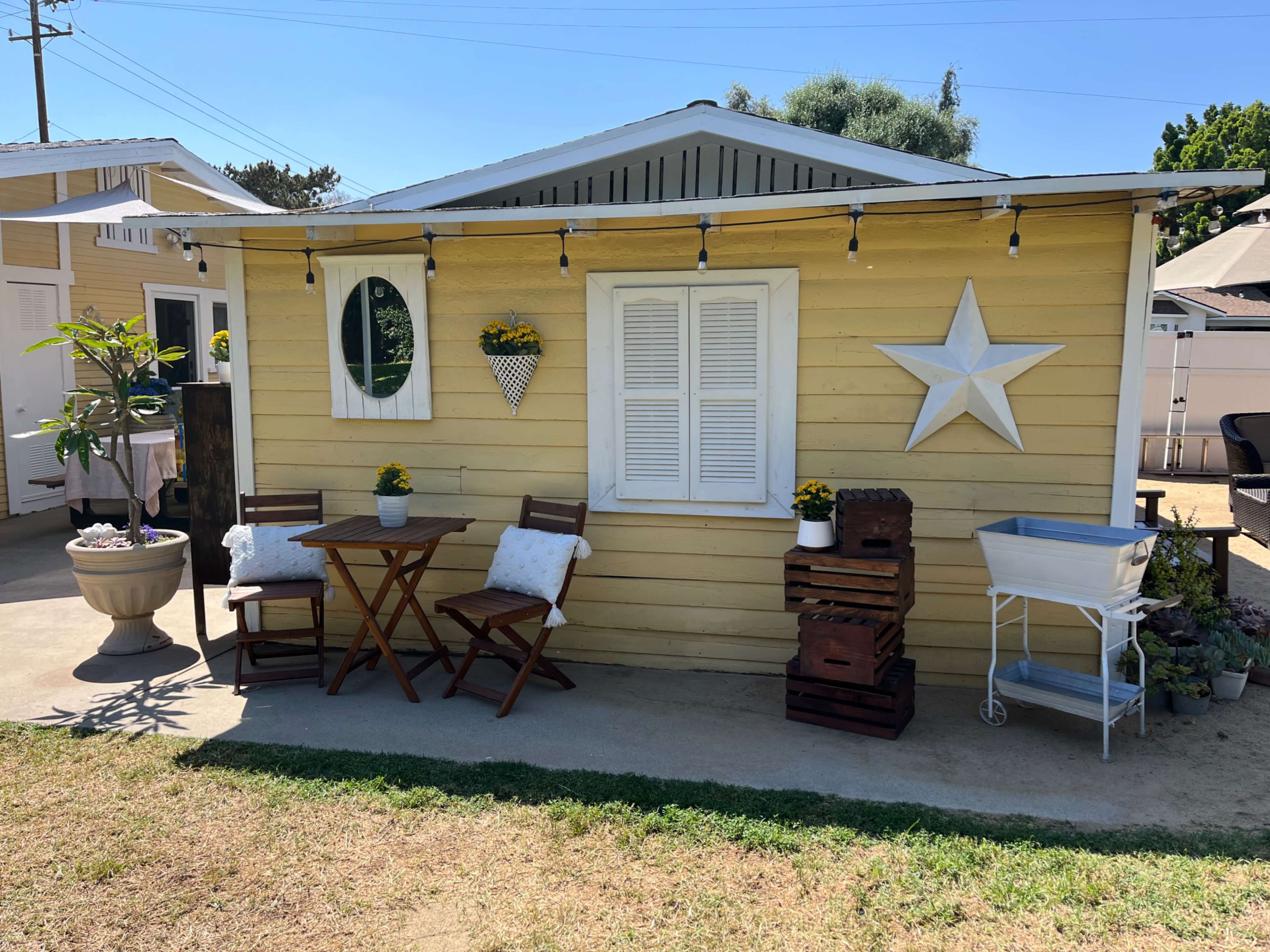 Spacious Cozy Backyard Image in Whittier, Whittier, CA