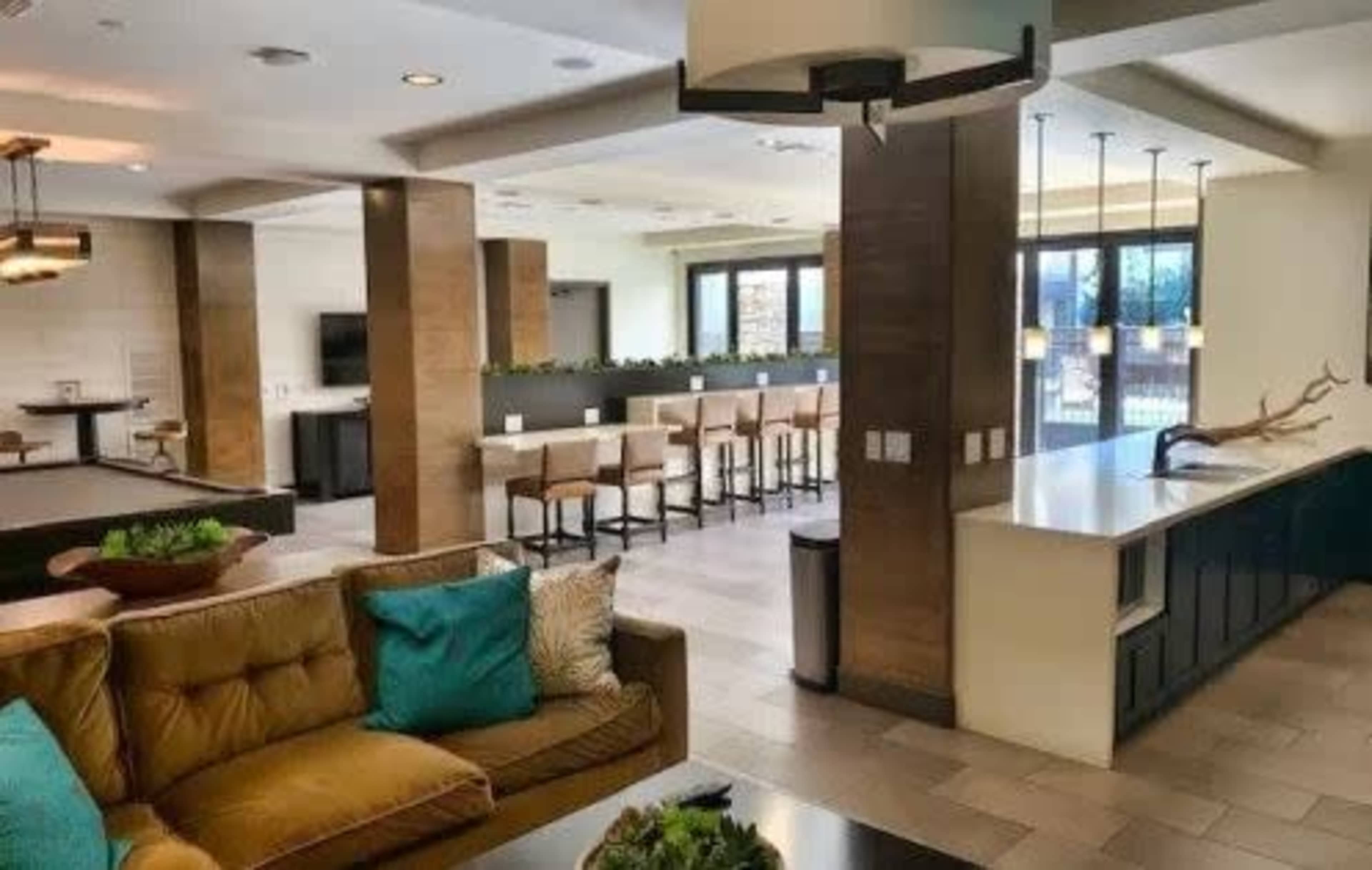 Trendy Entertainment Lounge in Mission Viejo Image in Mission Viejo, Mission Viejo, CA