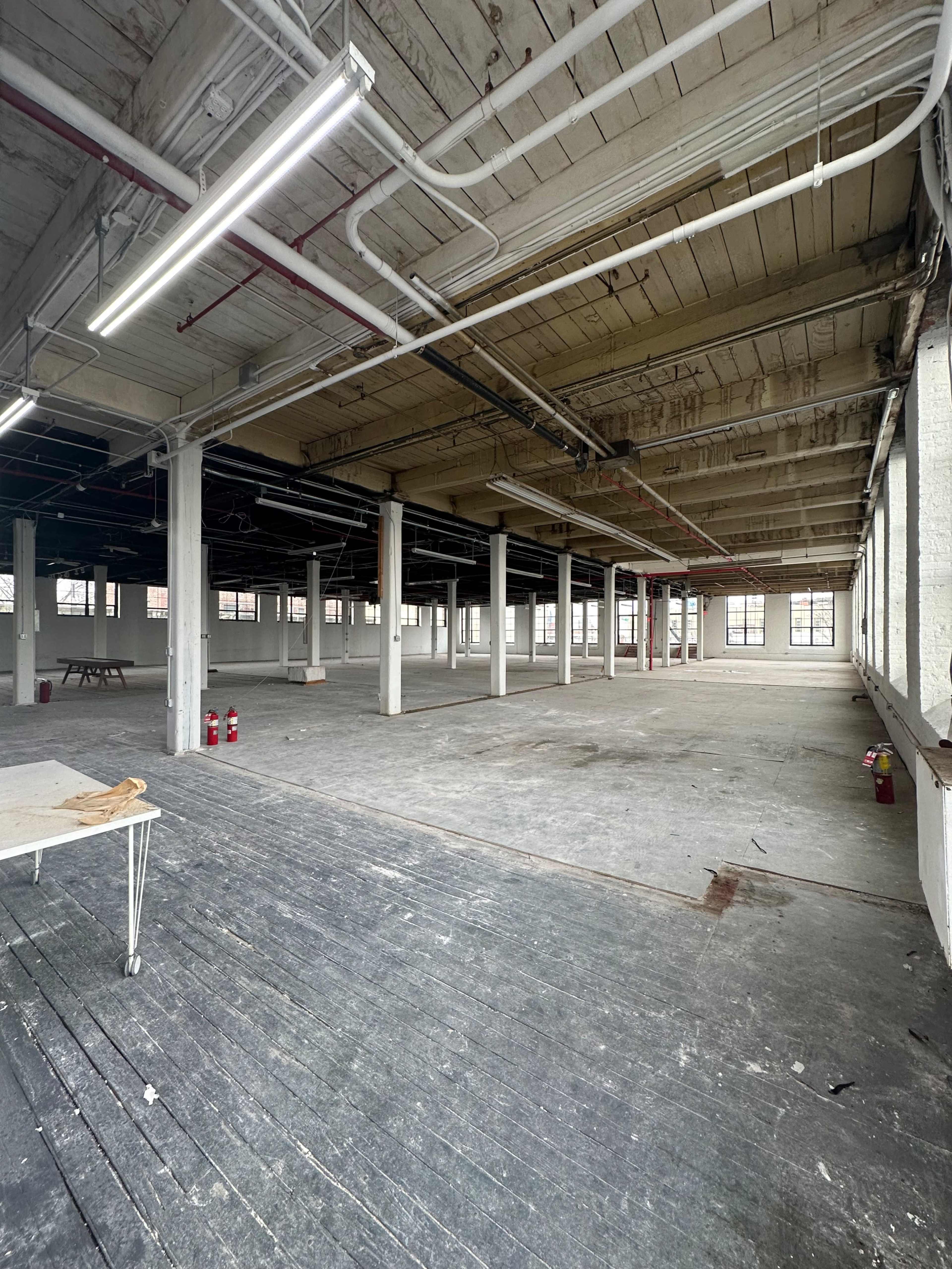 Studio Loft Raw Space (20,000 sq ft) Image in Red Hook, Brooklyn, NY