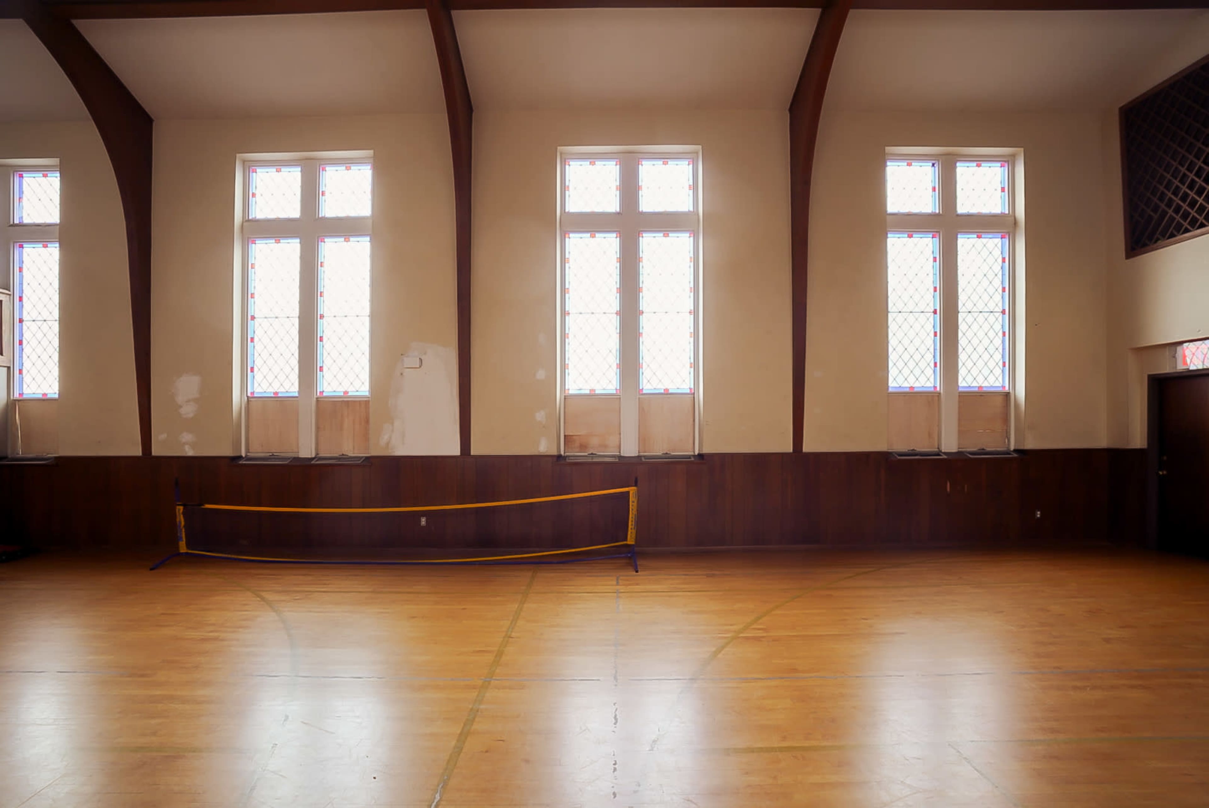 Spacious Retro Gym with High Ceilings and Natural Light Image in Bay Ridge, Brooklyn, NY