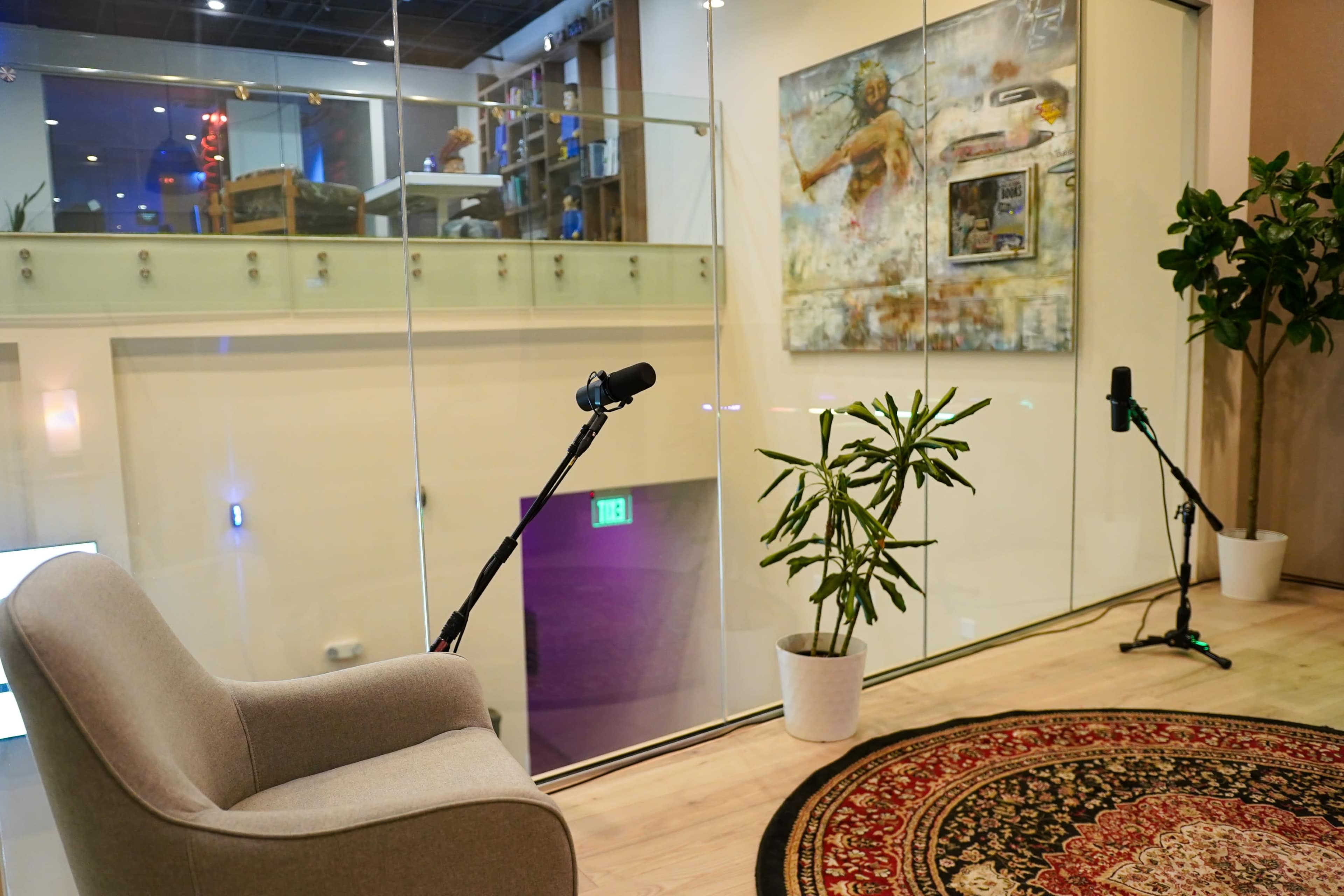 Turn-Key Podcast Studio Near LAX Image in Inglewood, Inglewood, CA