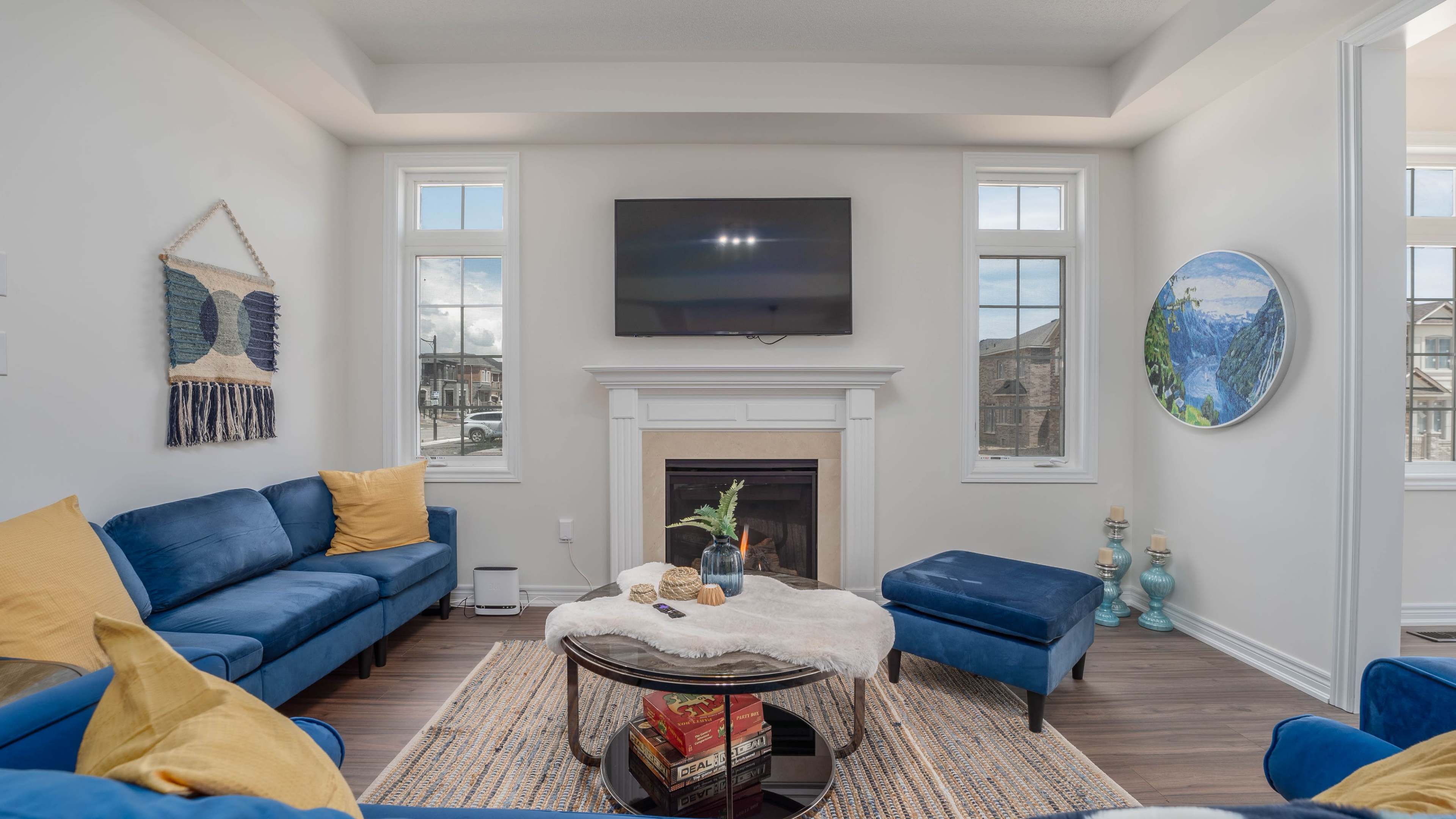 New Construction Home with Mediterranean Touches Image in , Waterdown, ON