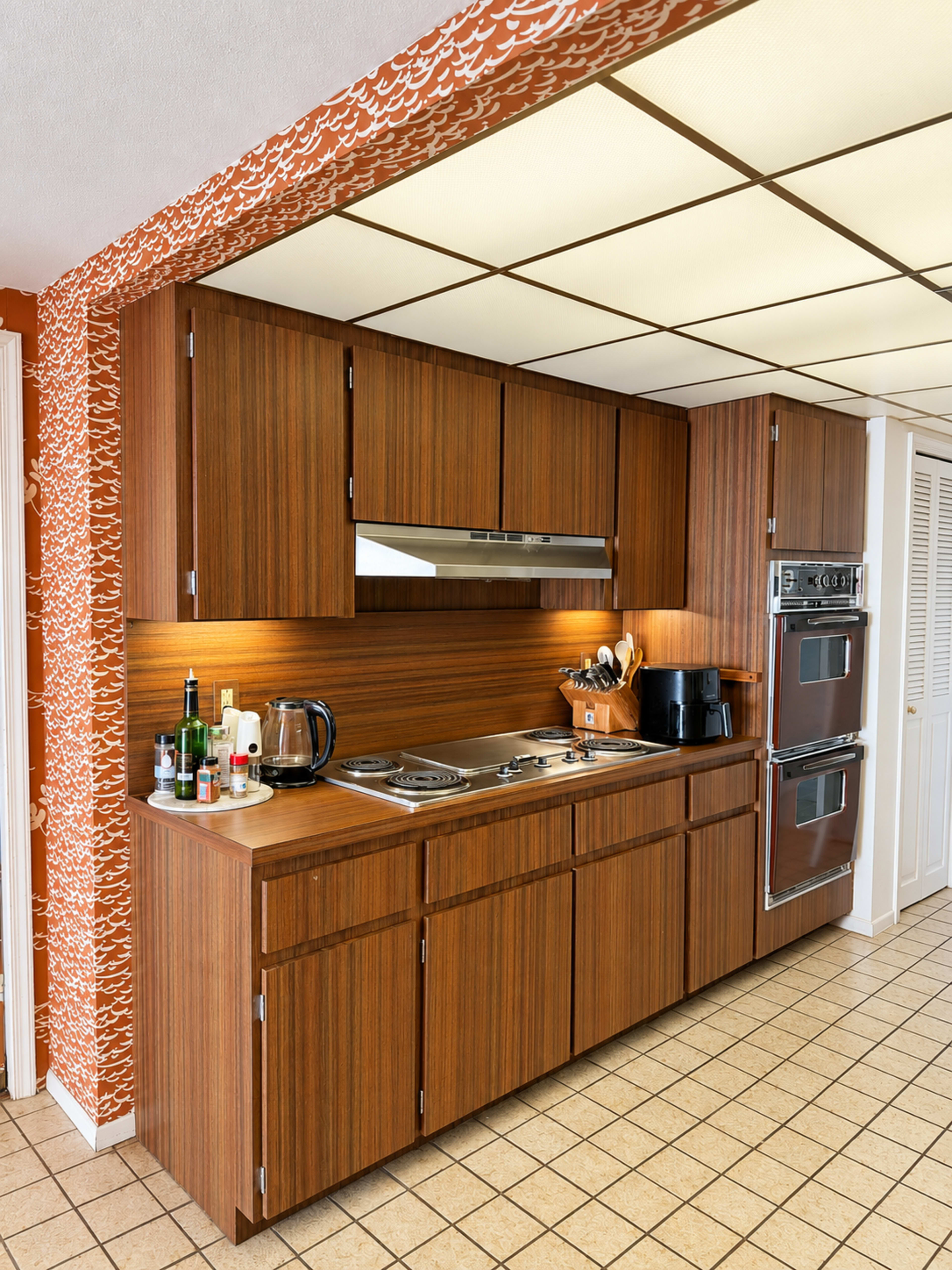 Original 1975 Mid-Century Apartment with Iconic Rotunda Image in , MIAMI, FL