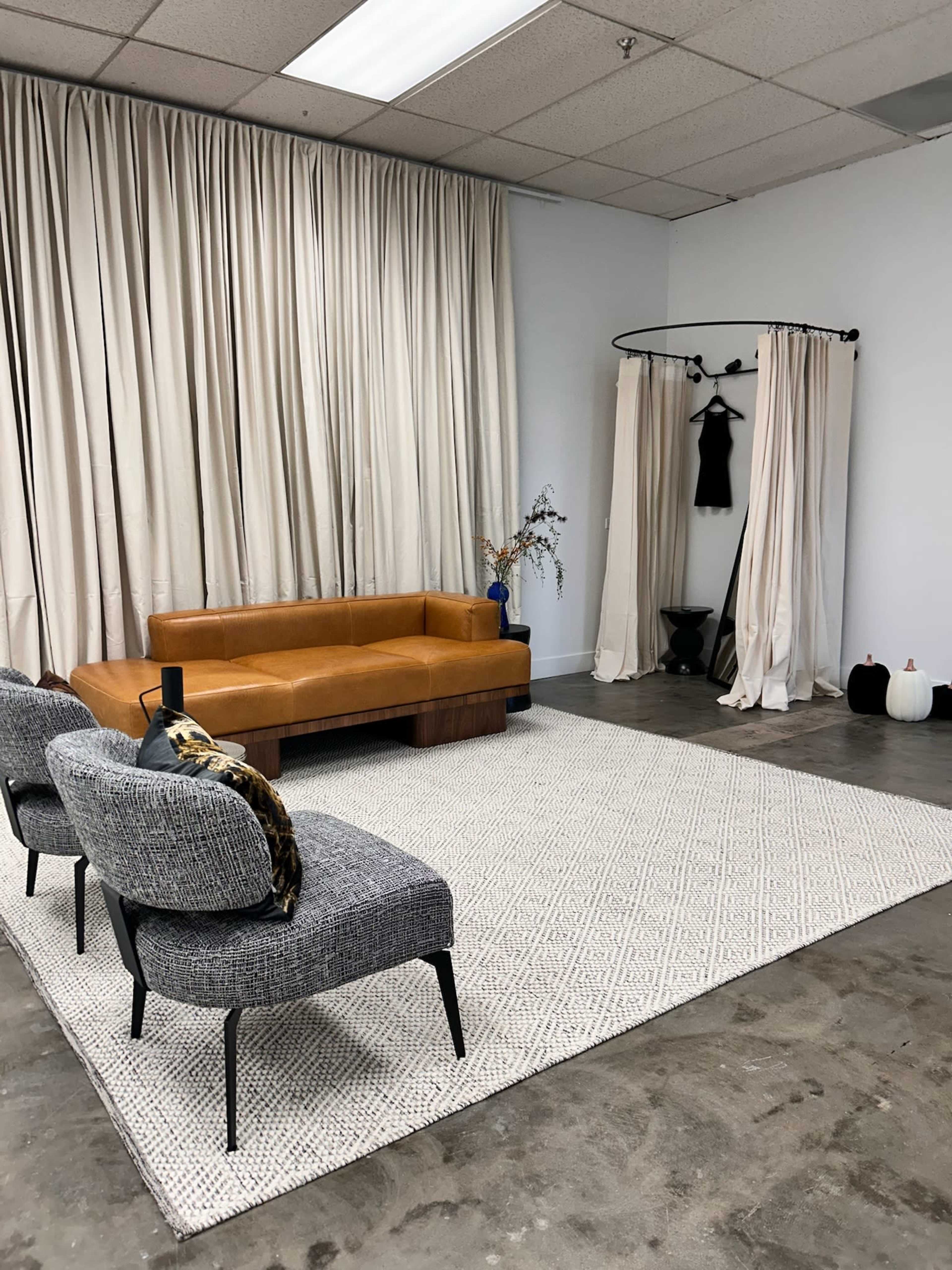 Denver Photo Studio – Just 60 Seconds Off I-70 Image in Central Park, Denver, CO