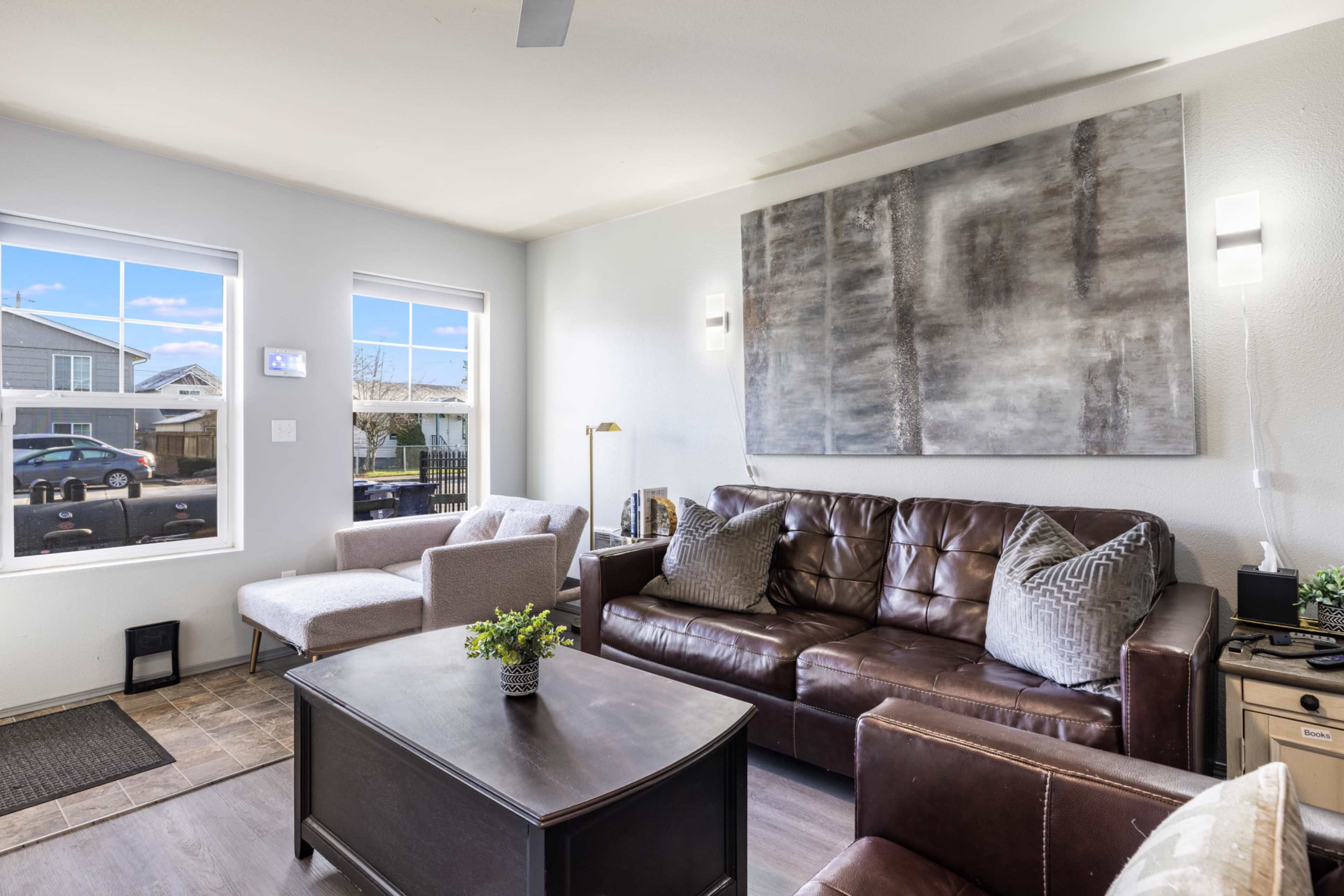 Welcome to home away from home in Tacoma, WA Image in South Tacoma, Tacoma, WA