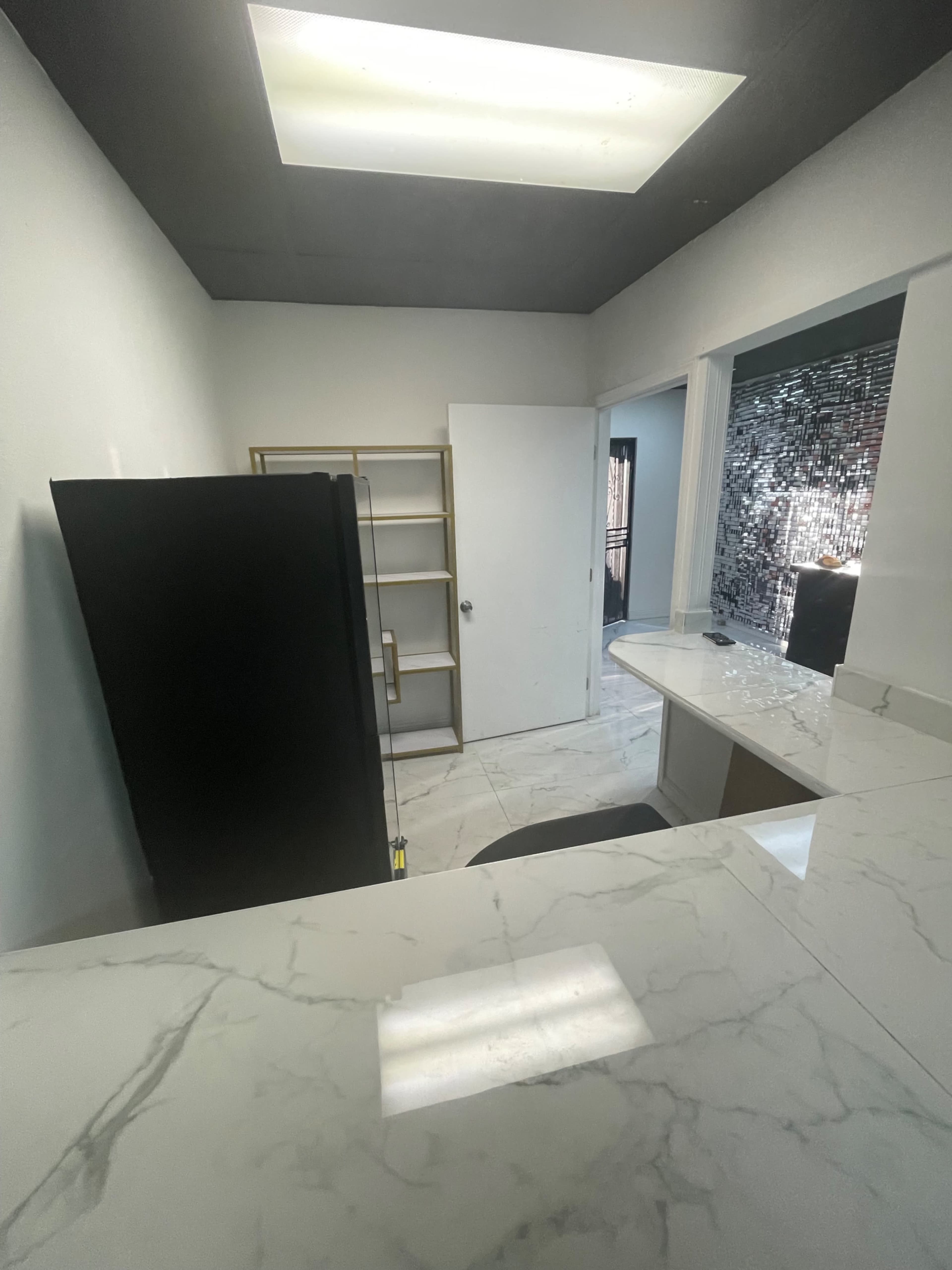 Luminous Marble Studio in the Heart of the City Image in Hyde Park, Los Angeles, CA