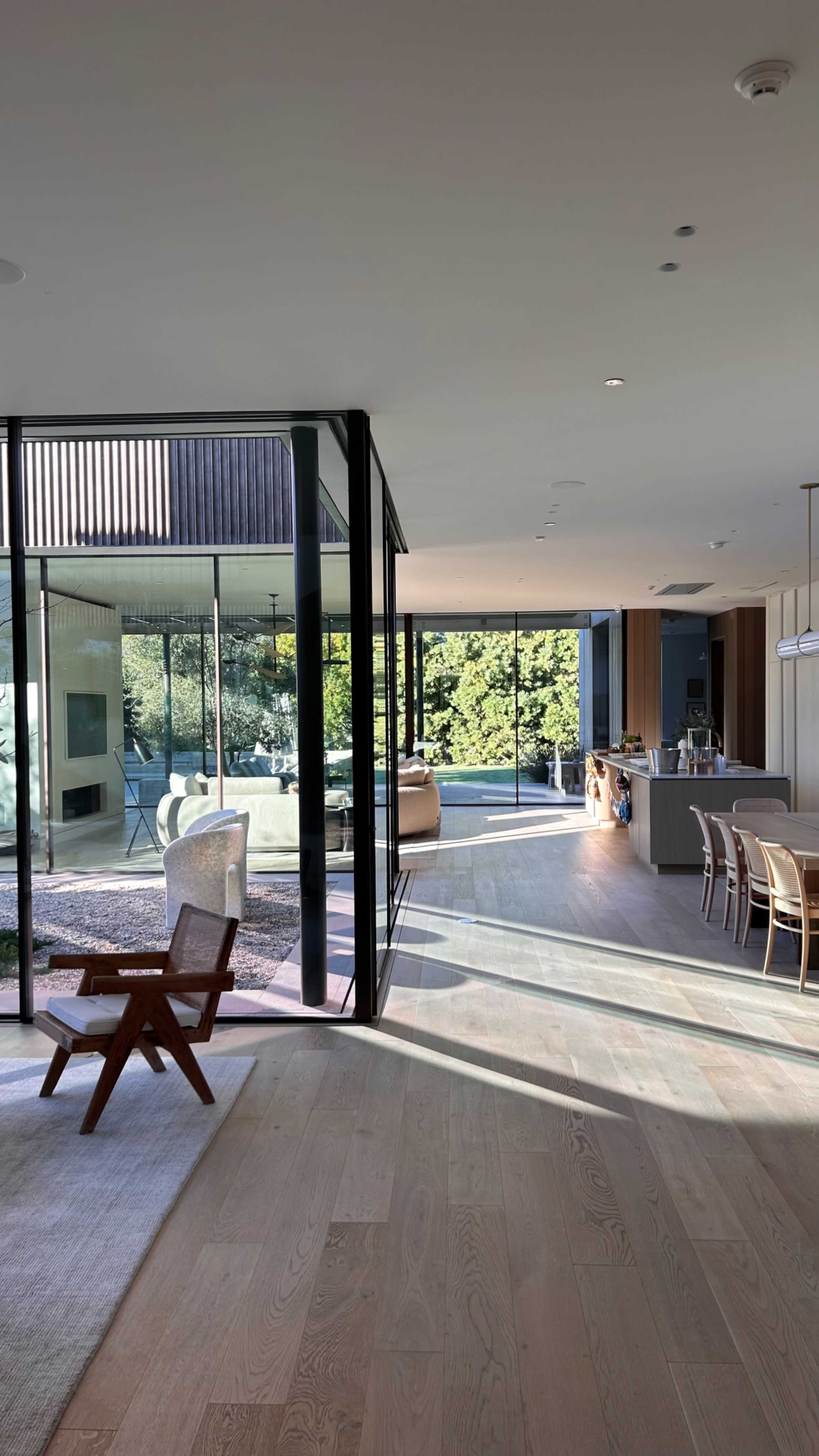 Modern Architectural Gem Image in Brentwood, Los Angeles, CA