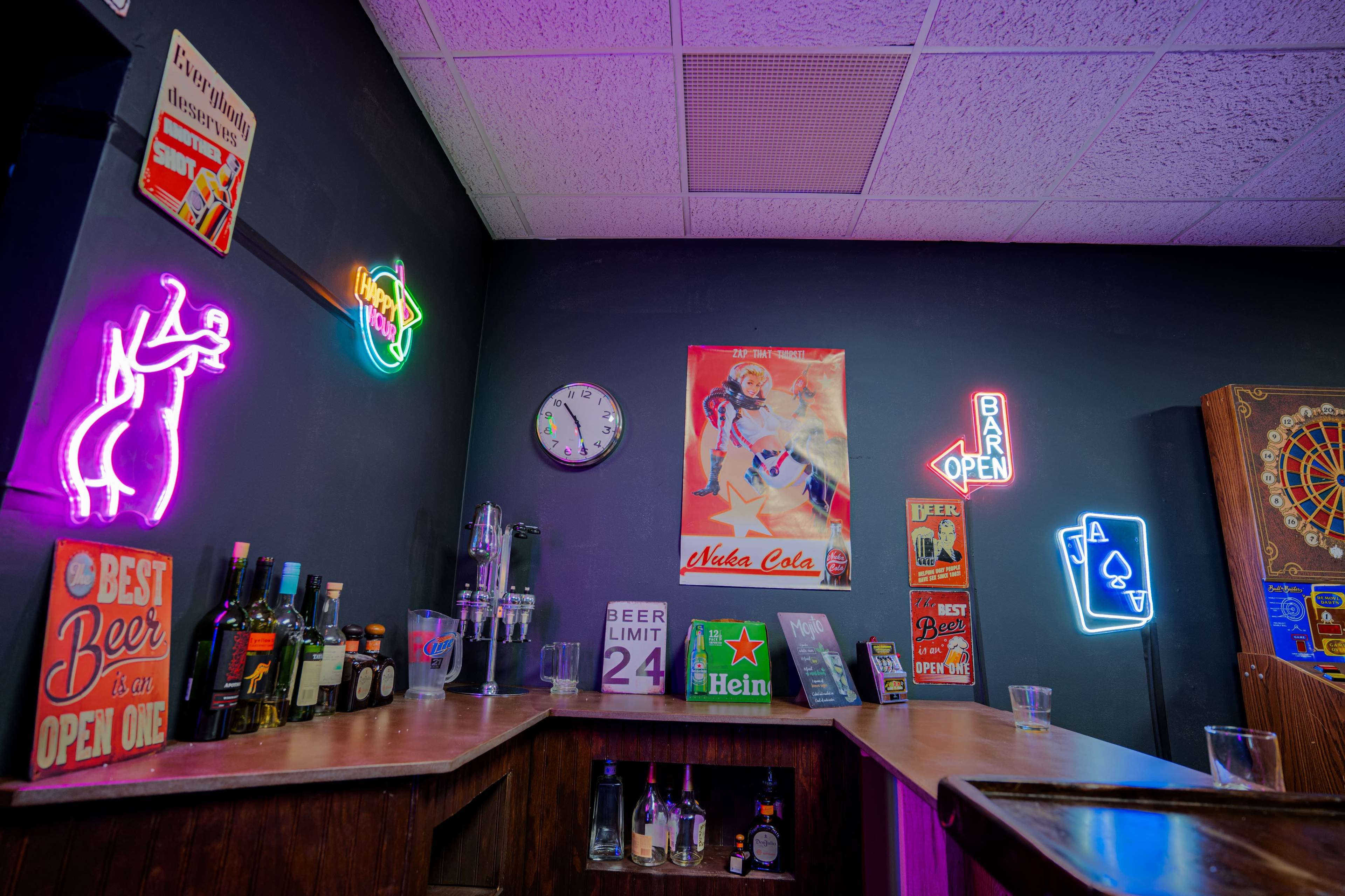 Bar/Casino Video Set Image in Fairfield, Fairfield, NJ