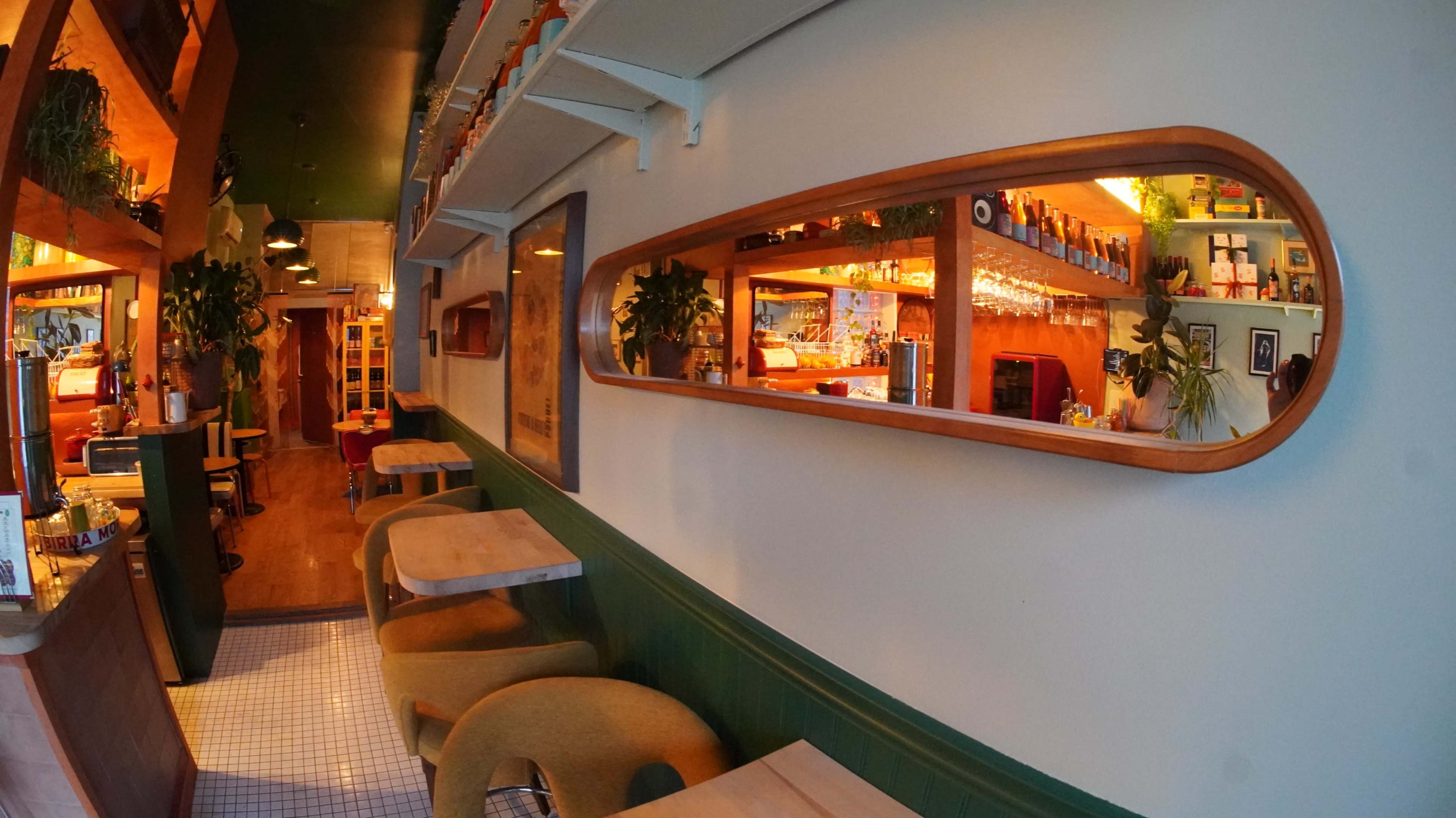 Intimate wine bar with retro aesthetic in Greenpoint Image in Greenpoint, brooklyn, NY