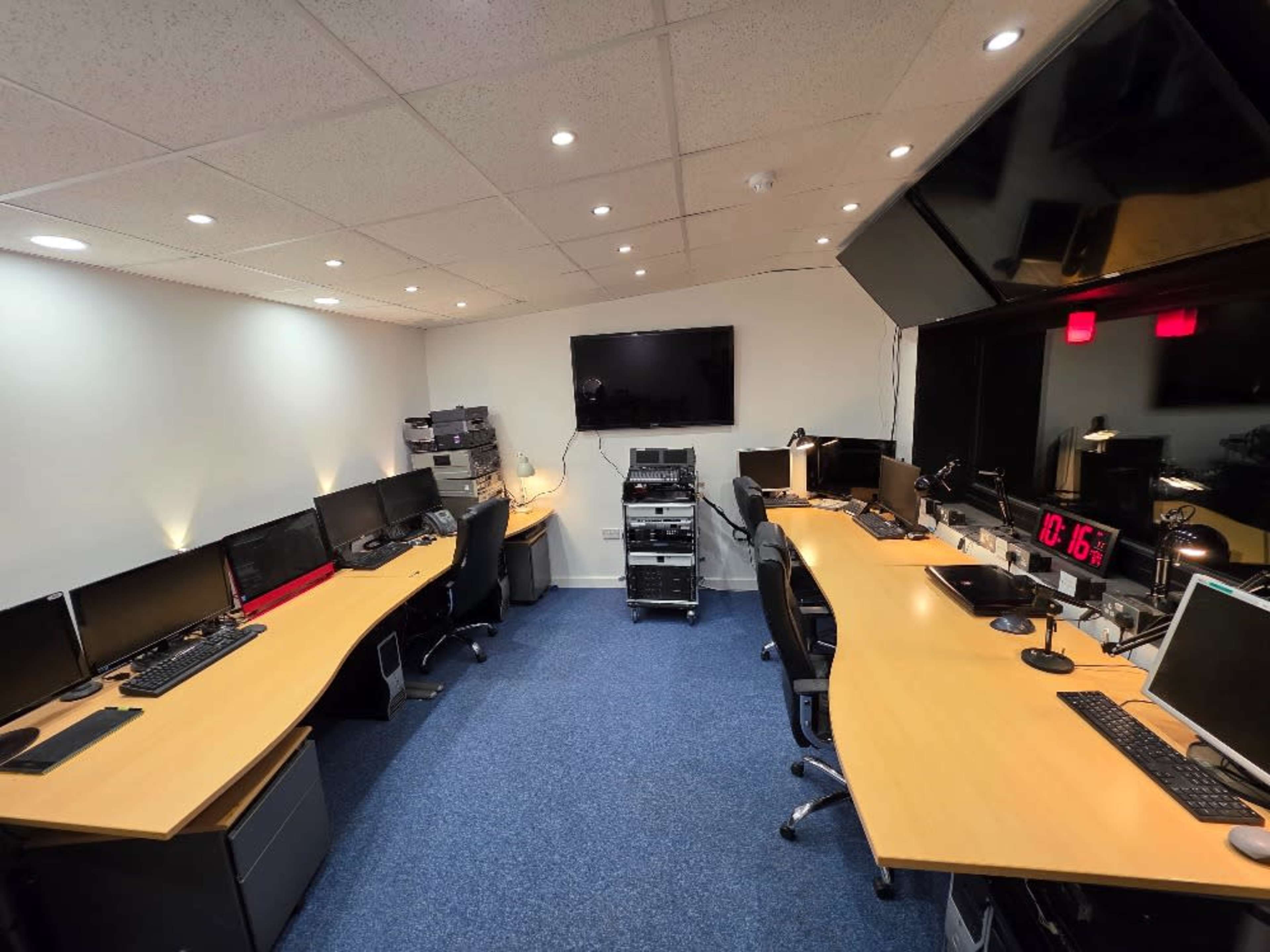 Control Room / Gallery