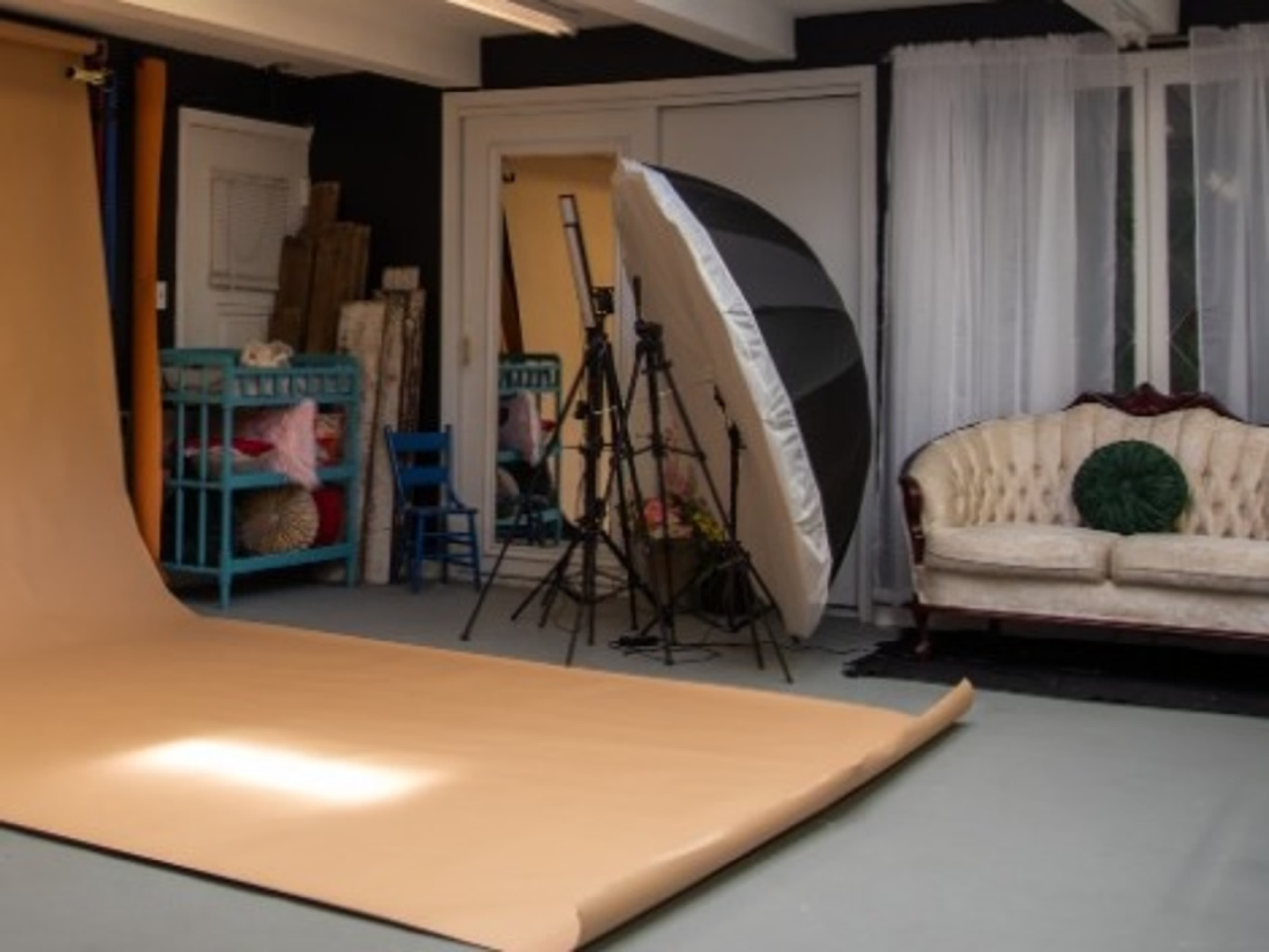 Lighting Equipment 