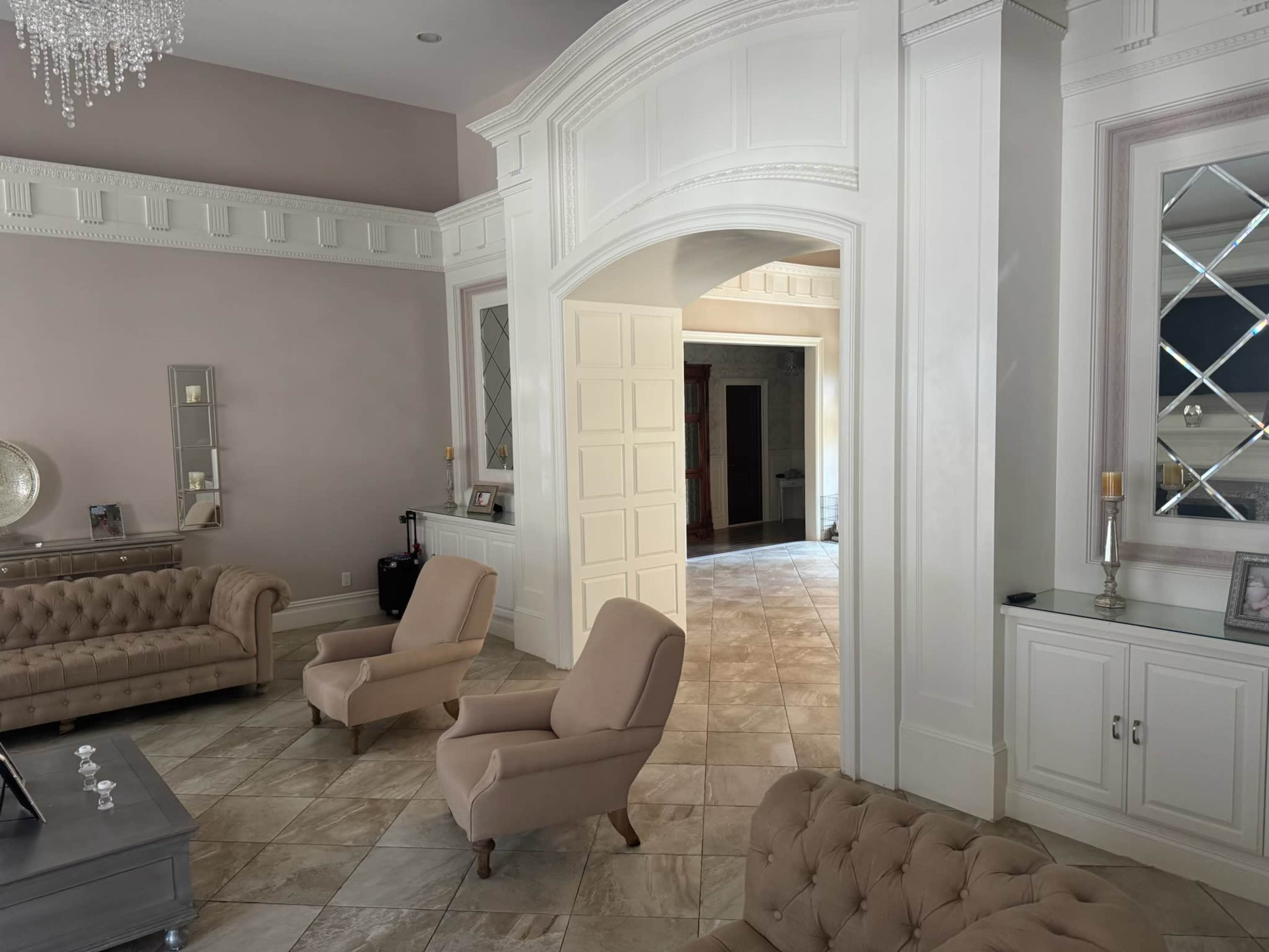 The LUXURY/GOLDEN hour space Image in North Hempstead, Roslyn Heights, NY