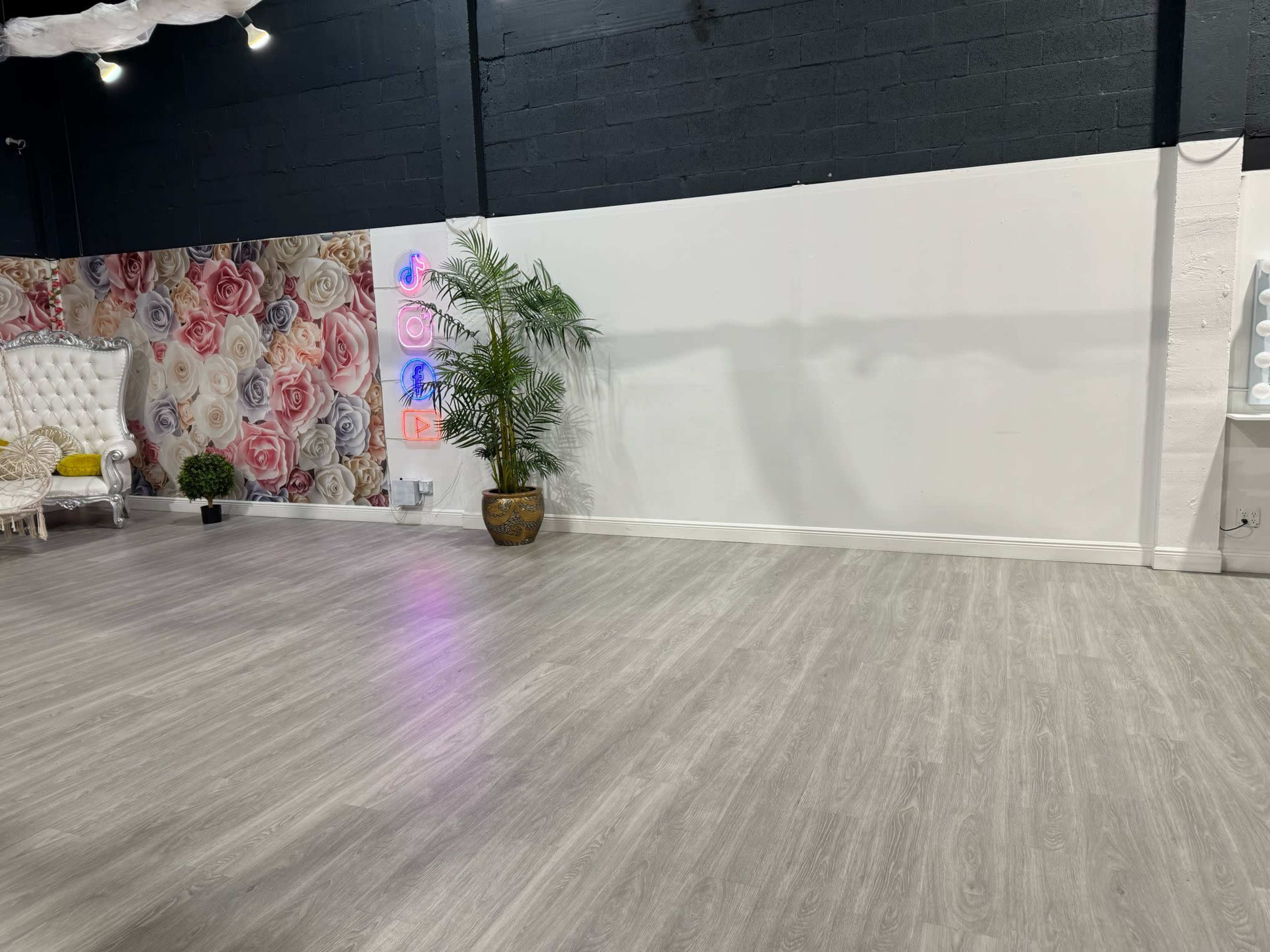 Inviting Rental Space in Miami Gardens – Perfect for Classes, Workshops & Gatherings Image in Miami Gardens, Miami gardens, FL