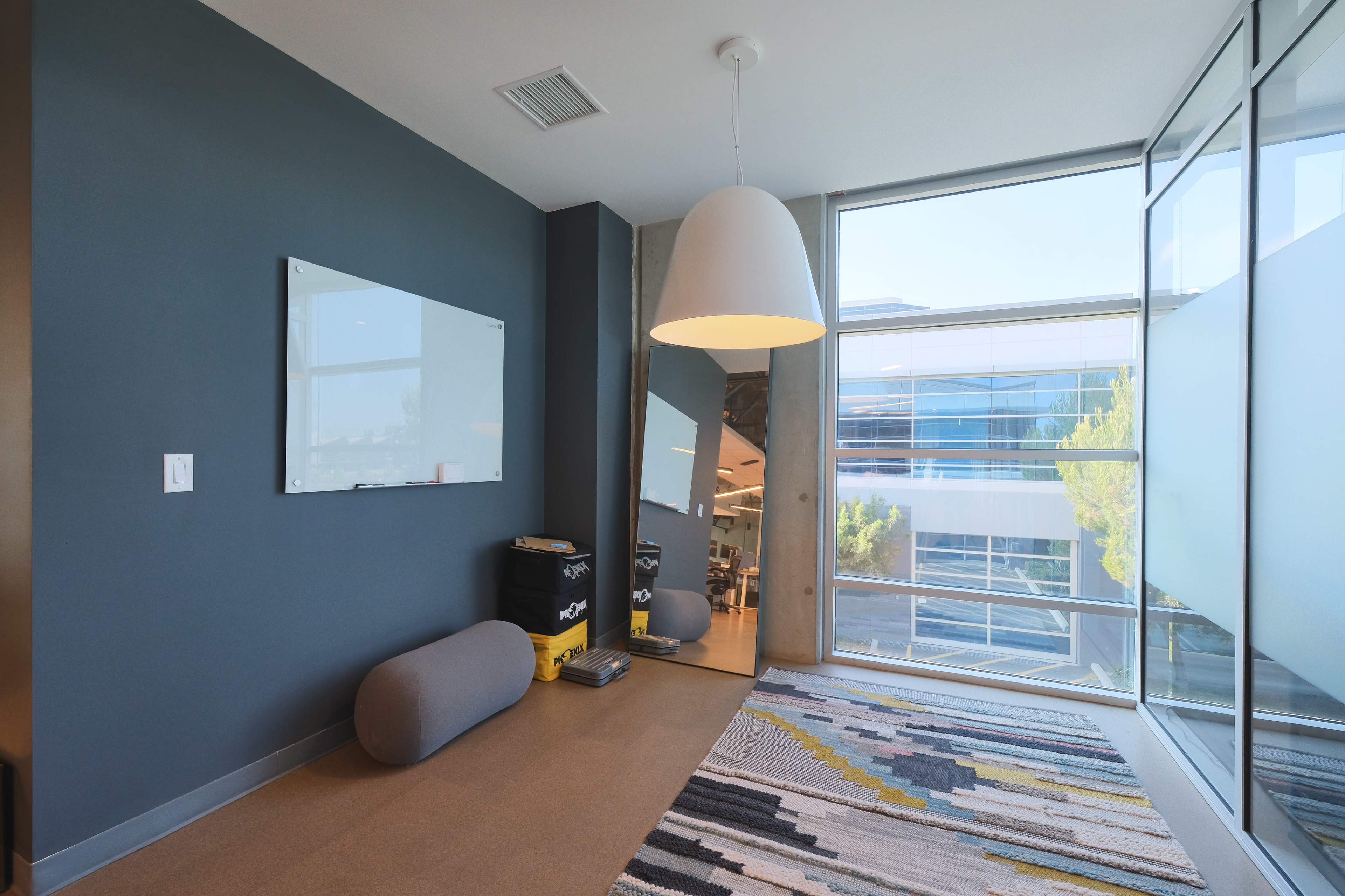 BRIGHT & MODERN 4.600 SQFT EL SEGUNDO OFFICE SPACE Image in , El Segundo, CA